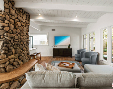 32054 Pacific Coast Highway - Photo Thumbnail 6