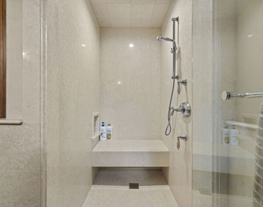 803 N Roxbury Drive - Photo Thumbnail 37