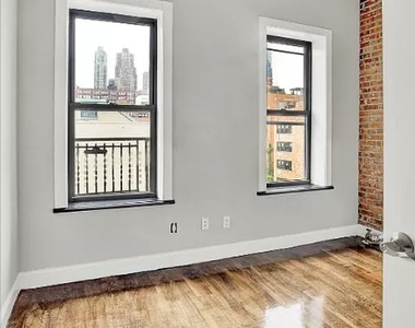 East 37th Street - Photo Thumbnail 4