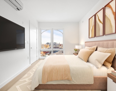 210 Greenpoint Avenue - Photo Thumbnail 2