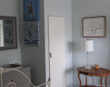 11 Bond Street - Photo Thumbnail 17