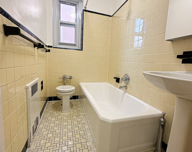 111-23 76th Road - Photo Thumbnail 4
