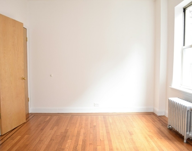 482 Fort Washington Avenue - Photo Thumbnail 8