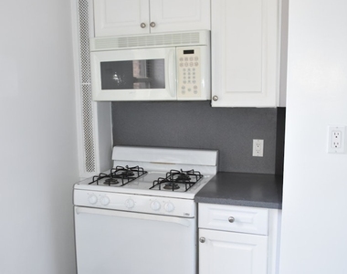 482 Fort Washington Avenue - Photo Thumbnail 3