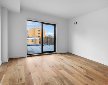 336 E 112th Street - Photo Thumbnail 14