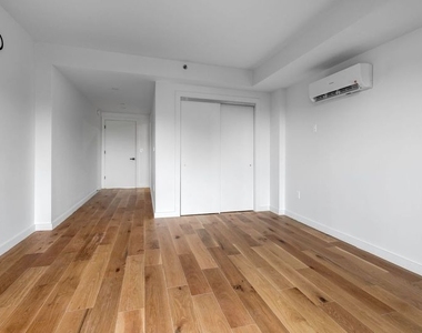 336 E 112th Street - Photo Thumbnail 13