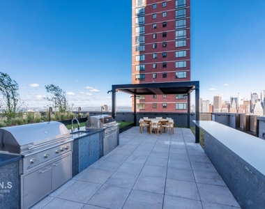 200 Montague Street - Photo Thumbnail 9