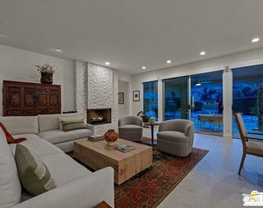 2367 S Yosemite Drive - Photo Thumbnail 10