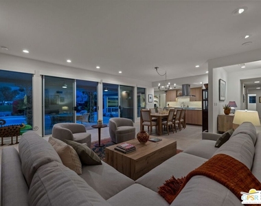 2367 S Yosemite Drive - Photo Thumbnail 11