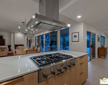 2367 S Yosemite Drive - Photo Thumbnail 13