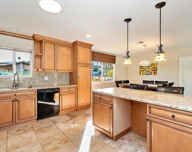 72818 Skyward Way - Photo Thumbnail 16