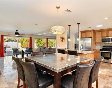 72818 Skyward Way - Photo Thumbnail 13