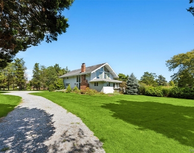 18 Quogo Neck Lane - Photo Thumbnail 20