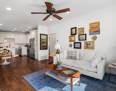 737 Griffith Way - Photo Thumbnail 2