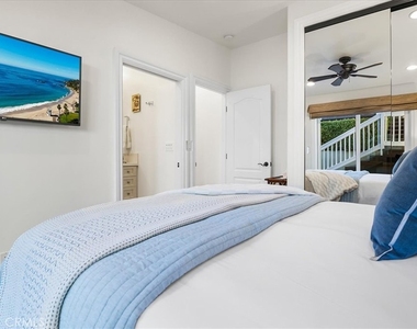 737 Griffith Way - Photo Thumbnail 10