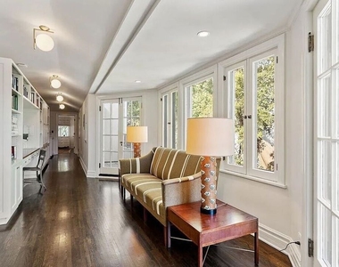 2015 Whitley Avenue - Photo Thumbnail 6