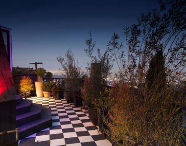 2144 Sunset Plaza Drive - Photo Thumbnail 37