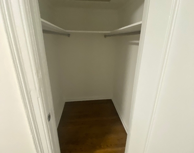 71 West 12th Street - Photo Thumbnail 3