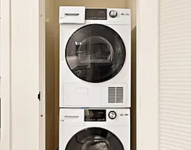 130 Hope Street - Photo Thumbnail 4