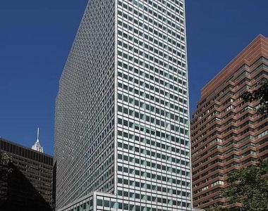 Water Street - Photo Thumbnail 14