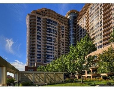 807 Davis Street - Photo Thumbnail 17
