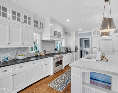 316 Jersey Avenue - Photo Thumbnail 5