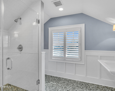 316 Jersey Avenue - Photo Thumbnail 22