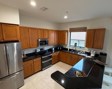 544 Market Street - Photo Thumbnail 5