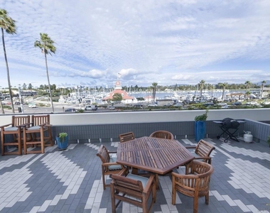 1710 Avenida Del Mundo - Photo Thumbnail 14
