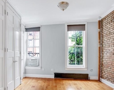 110 Bedford Street - Photo Thumbnail 1