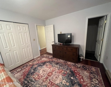 161 Excelsior Avenue - Photo Thumbnail 8