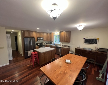 161 Excelsior Avenue - Photo Thumbnail 14