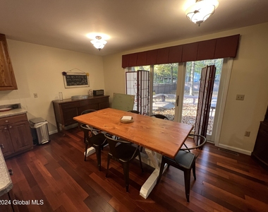 161 Excelsior Avenue - Photo Thumbnail 4