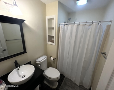 161 Excelsior Avenue - Photo Thumbnail 9