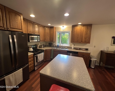 161 Excelsior Avenue - Photo Thumbnail 5