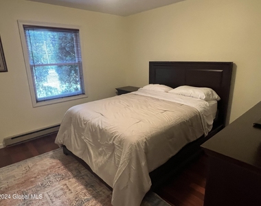 161 Excelsior Avenue - Photo Thumbnail 6