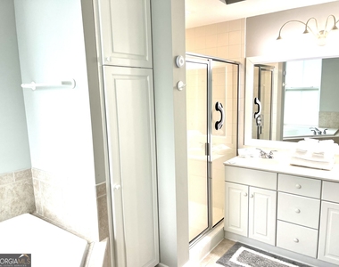 122 Shady Brook Cir Drive - Photo Thumbnail 18