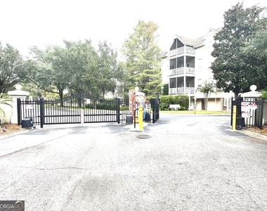 122 Shady Brook Cir Drive - Photo Thumbnail 38