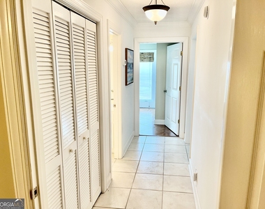 372 Moss Oak Circle - Photo Thumbnail 23
