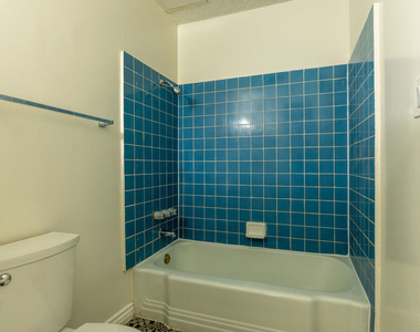 11133 Rose Avenue - Photo Thumbnail 16