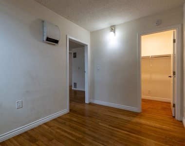 11133 Rose Avenue - Photo Thumbnail 1