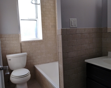 1 bedroom - Vermilyea Ave - Photo Thumbnail 2