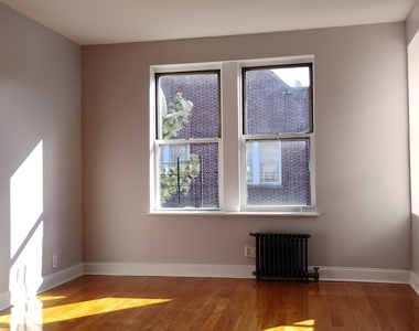 1 bedroom - Vermilyea Ave - Photo Thumbnail 1