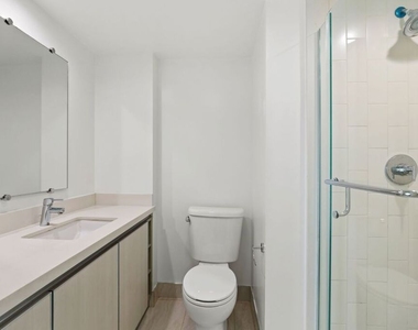 409 Hayworth - Photo Thumbnail 11