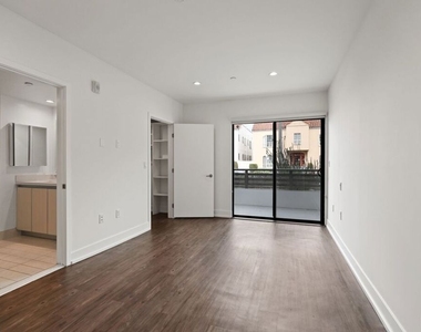 409 Hayworth - Photo Thumbnail 5