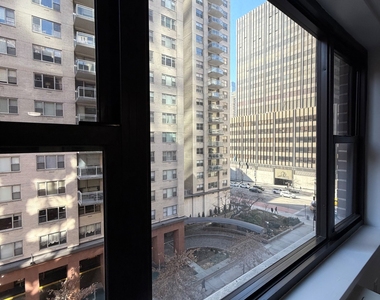 405 E 56th #8EB - Photo Thumbnail 2