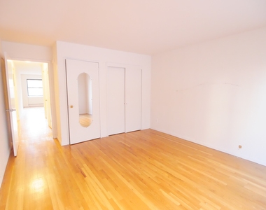 245 East 84th Street - Photo Thumbnail 7