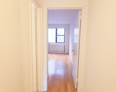 245 East 84th Street - Photo Thumbnail 5