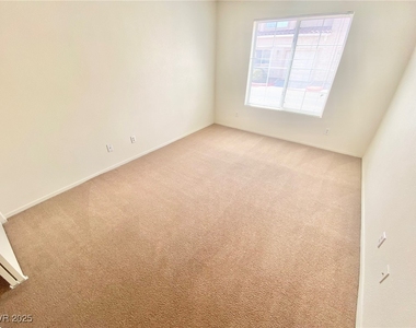 62 Belle Springs Avenue - Photo Thumbnail 6