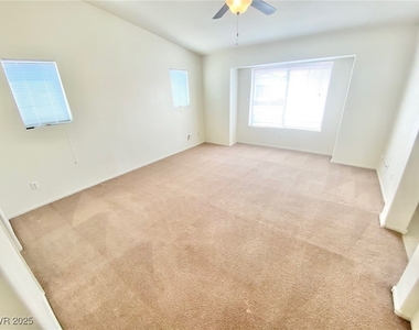 62 Belle Springs Avenue - Photo Thumbnail 12